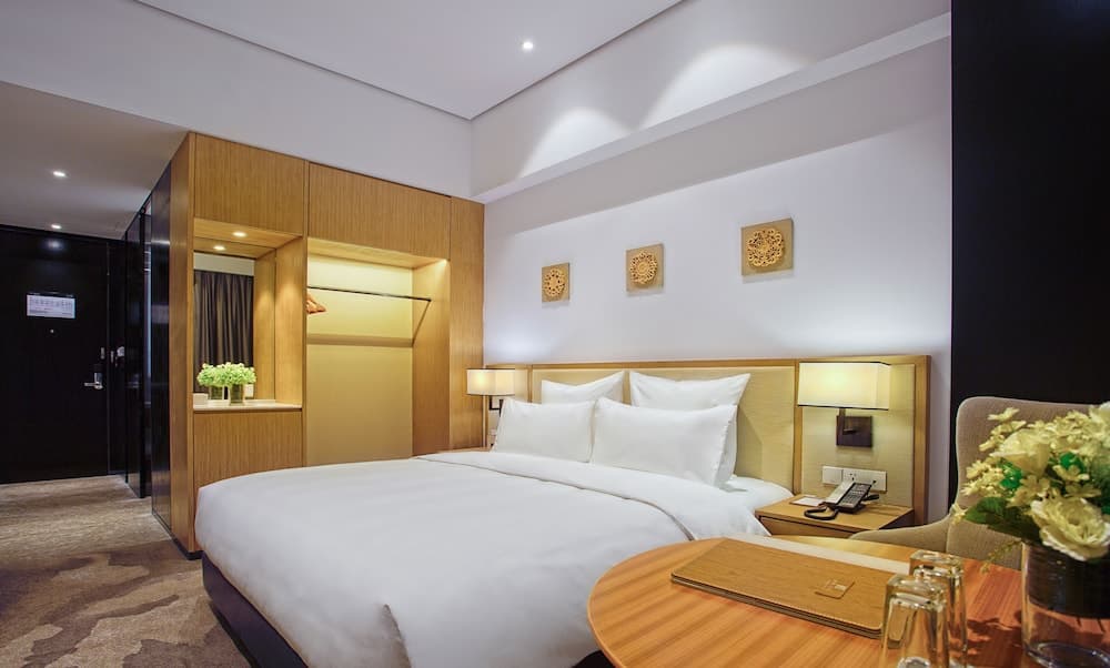 LA VIE Hotel photo 7