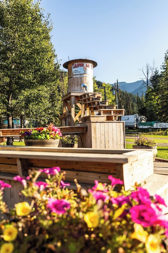 Jasper Gates Resort and RV photo 9