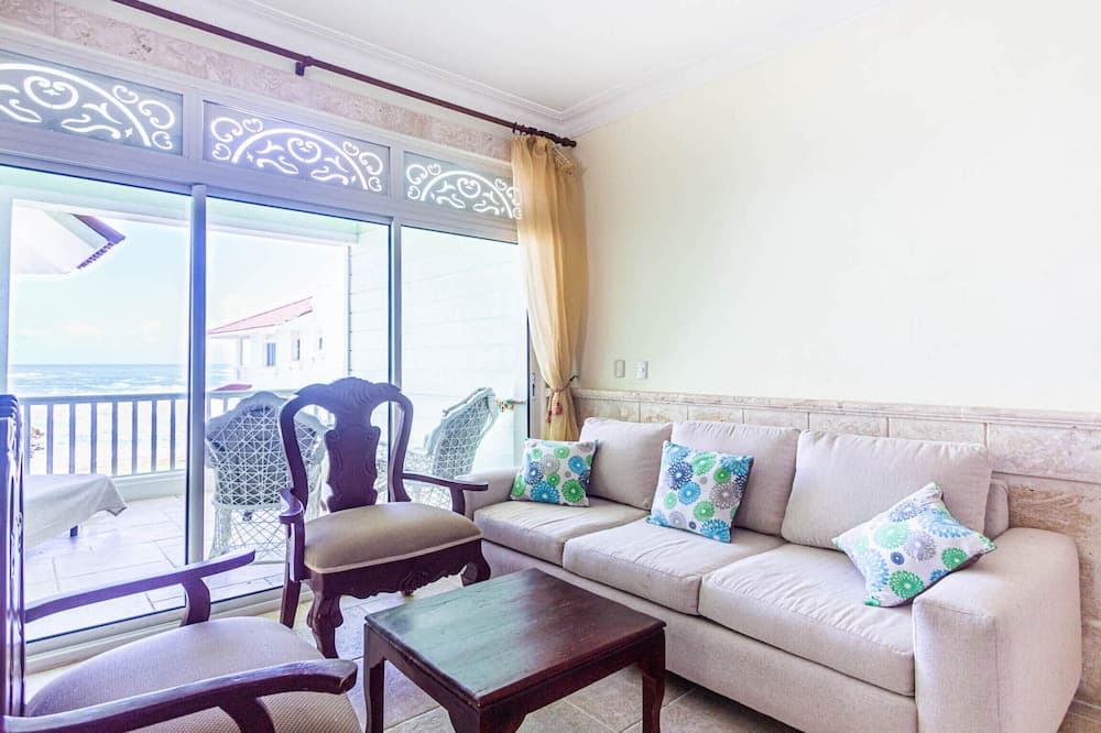 Oceanfront Apartment in Cabarete With Pool and Beach Access photo 4