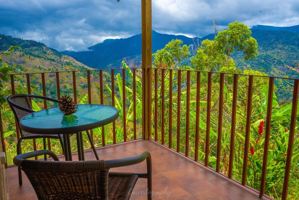 Blue Ridge Restaurant & Cottages