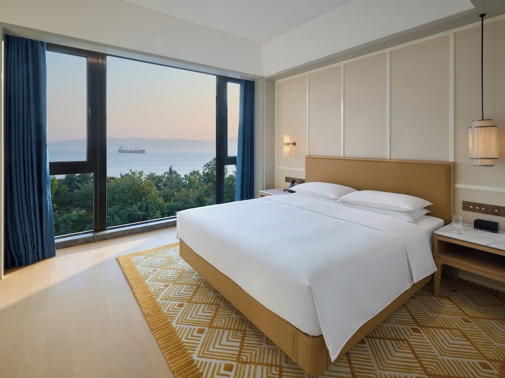 Hyatt Centric Ocean Front Xiamen photo 7