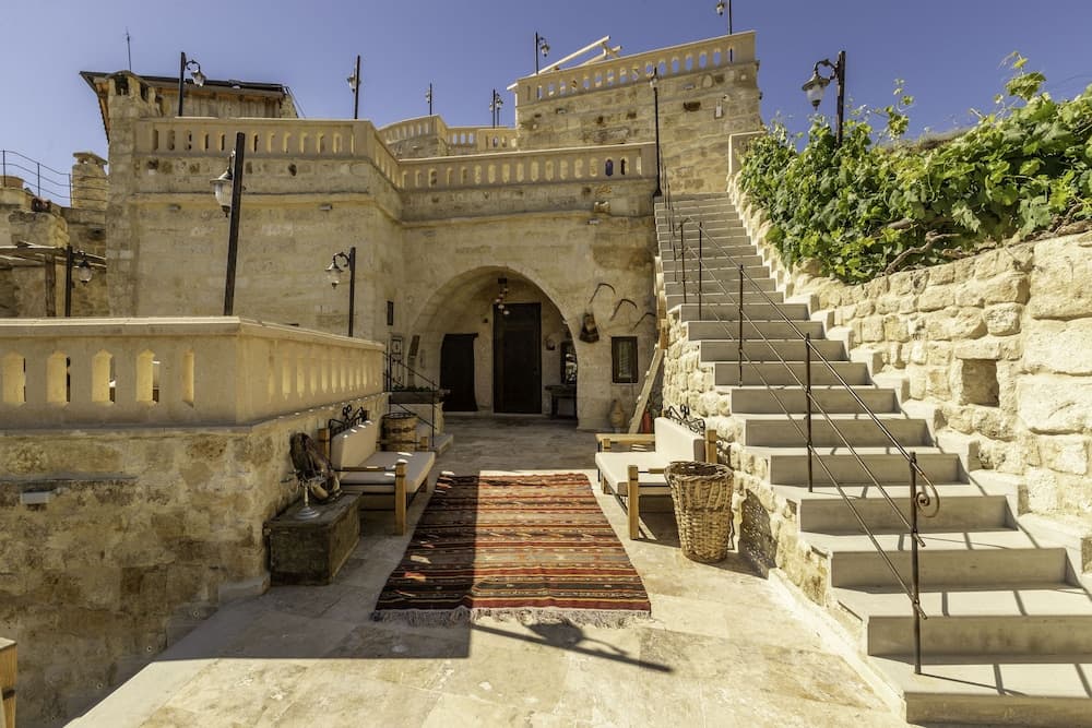 Kayata Cave Suites photo 3