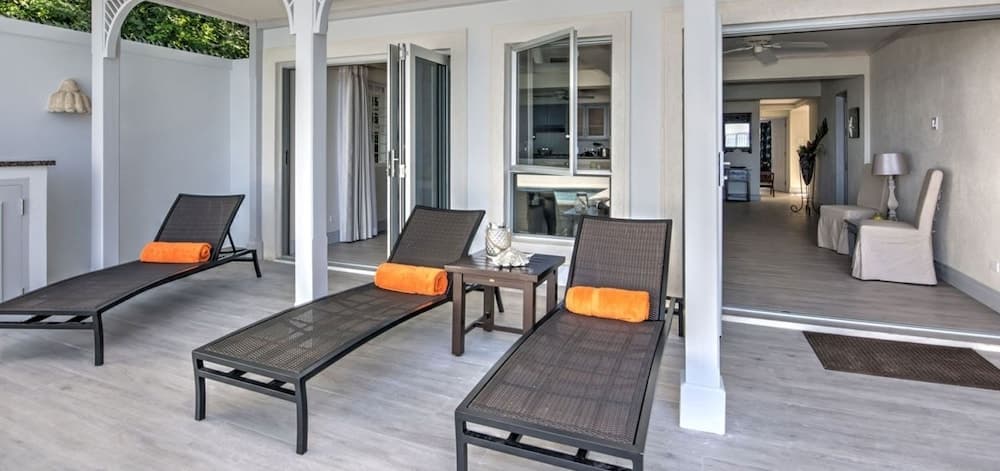 Villa Westshore photo 9