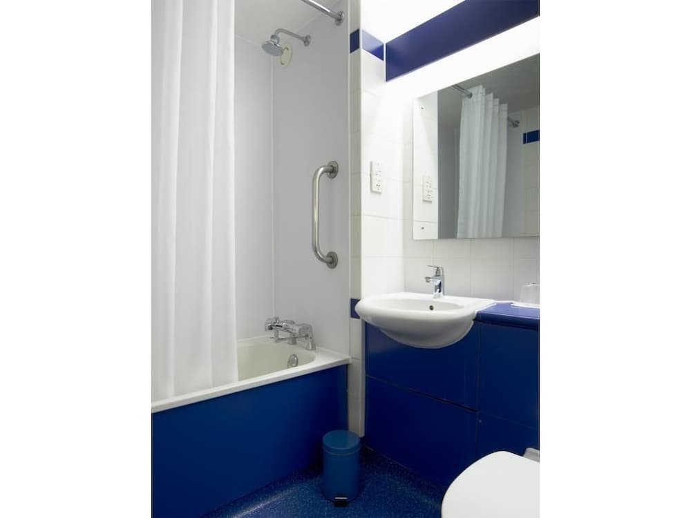 Travelodge Bournemouth photo 8