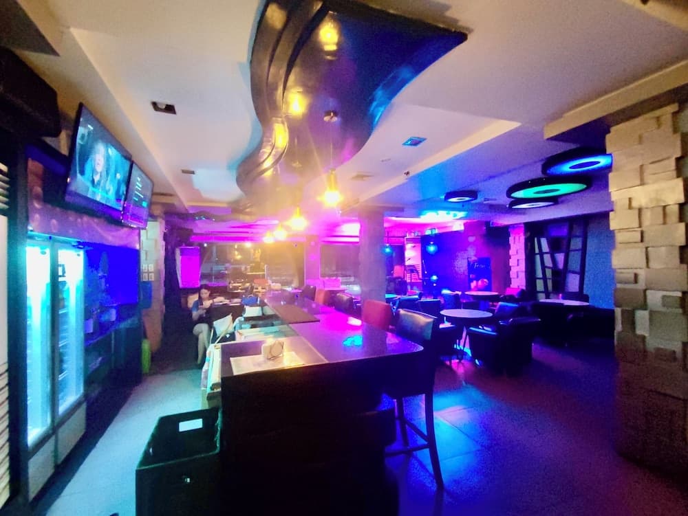 MO2 Westown Hotel Bacolod - Downtown photo 6