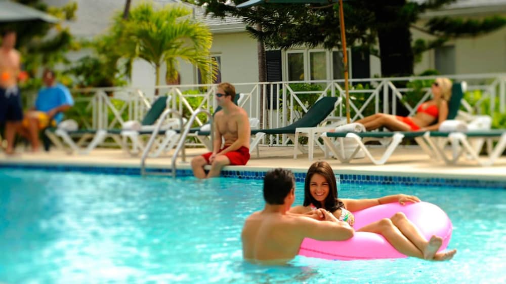 Bay View Suites Paradise Island photo 8