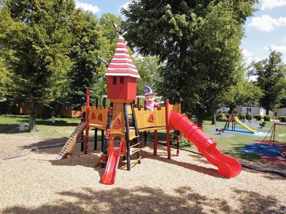 Camping Le Parc de Paris photo 8