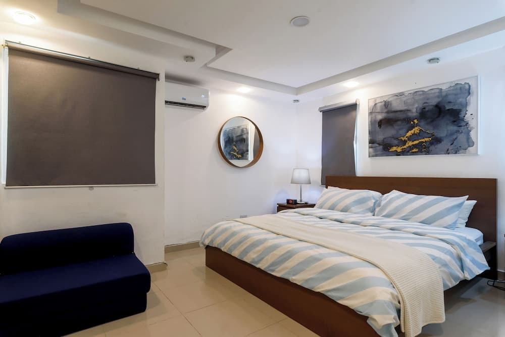 Oceanfront Condo in Ave. España Sleeps 8 photo 8