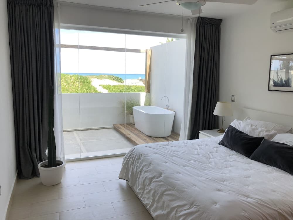 Oceanfront New Condo on the Beach