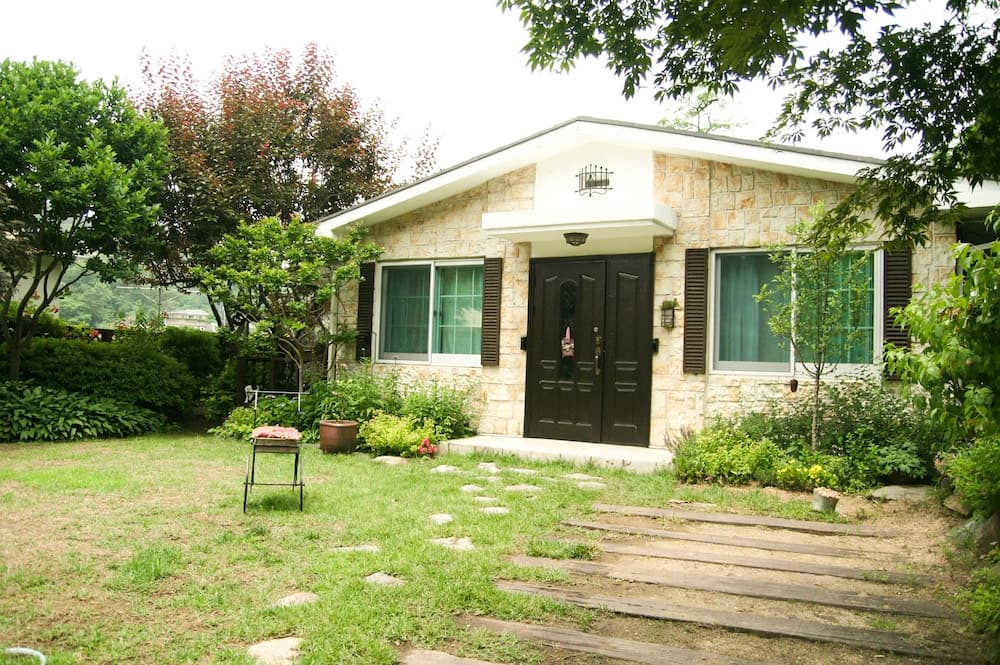 Cindy's B&B photo 2