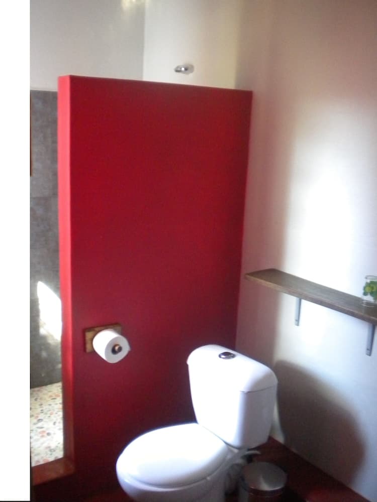 Chez Jacques Guest House photo 9
