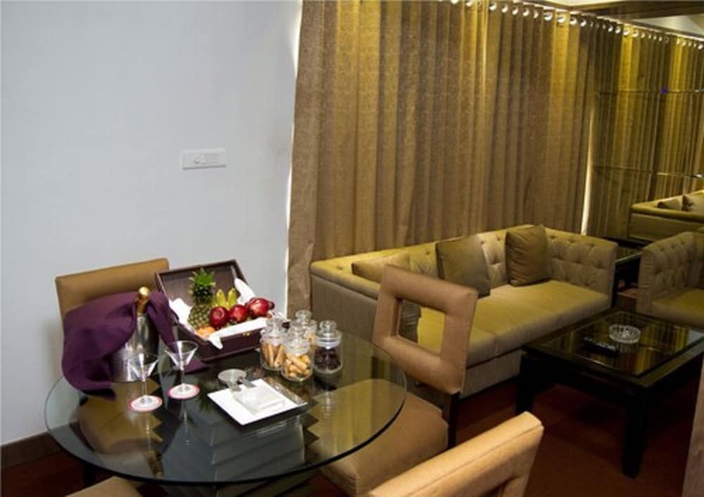 Hotel Centre Point photo 2