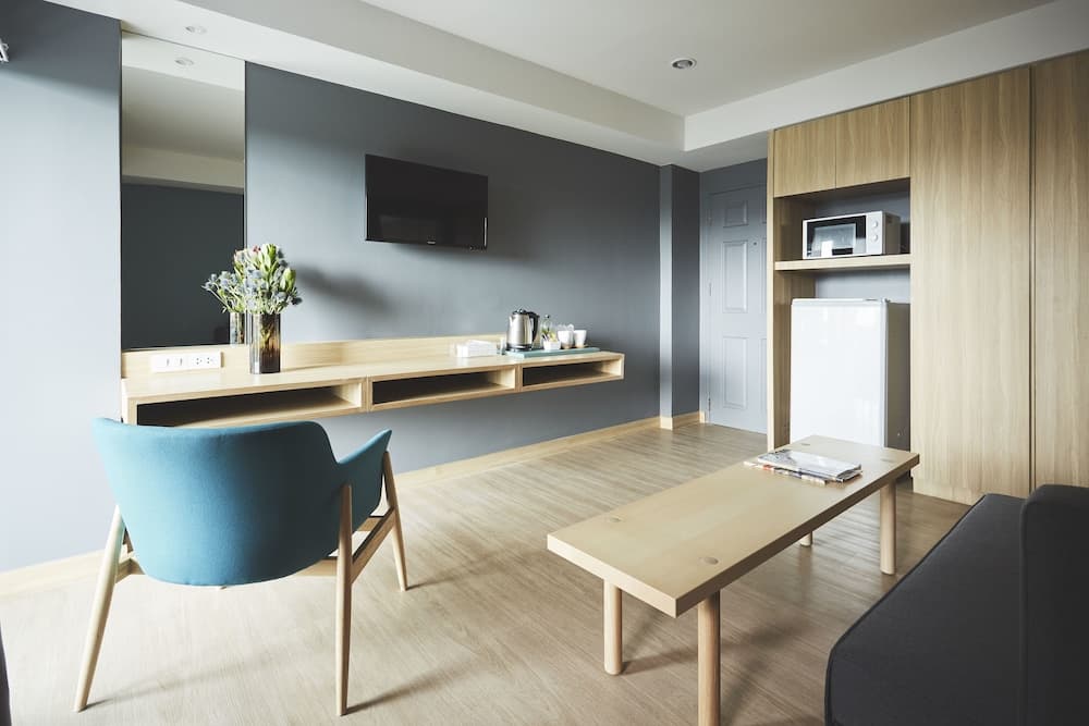 Theorie Hotel Sukhumvit 107 by SLH photo 5