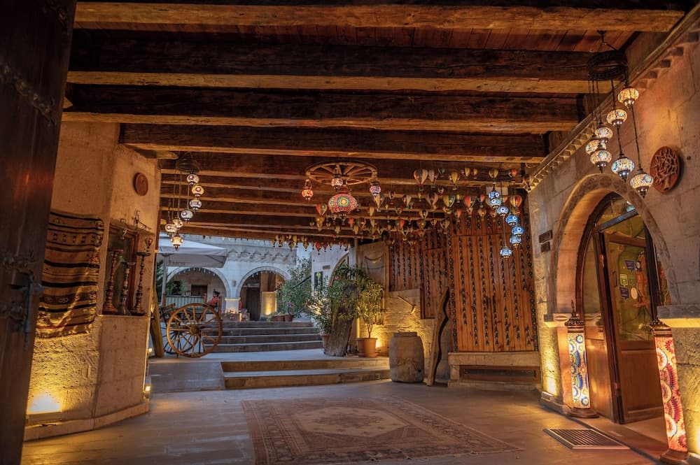 Roma Cave Suite Hotel photo 3