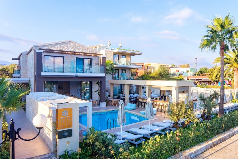 Airis Boutique & Suites
