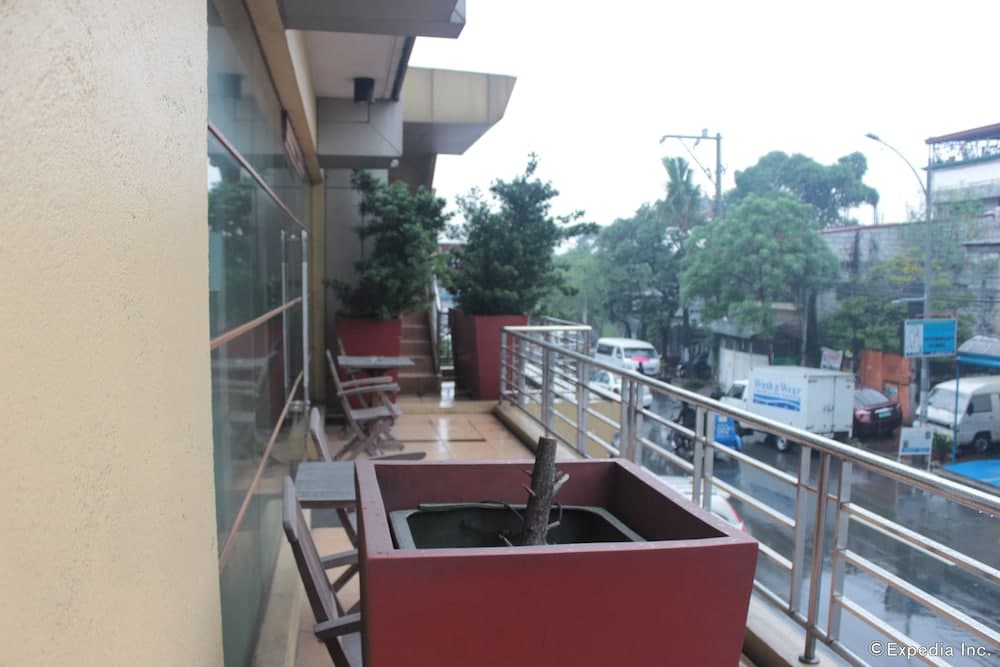 Soleste Suites photo 9