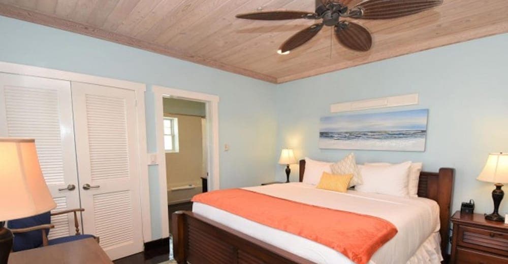 Sapodilla House photo 2