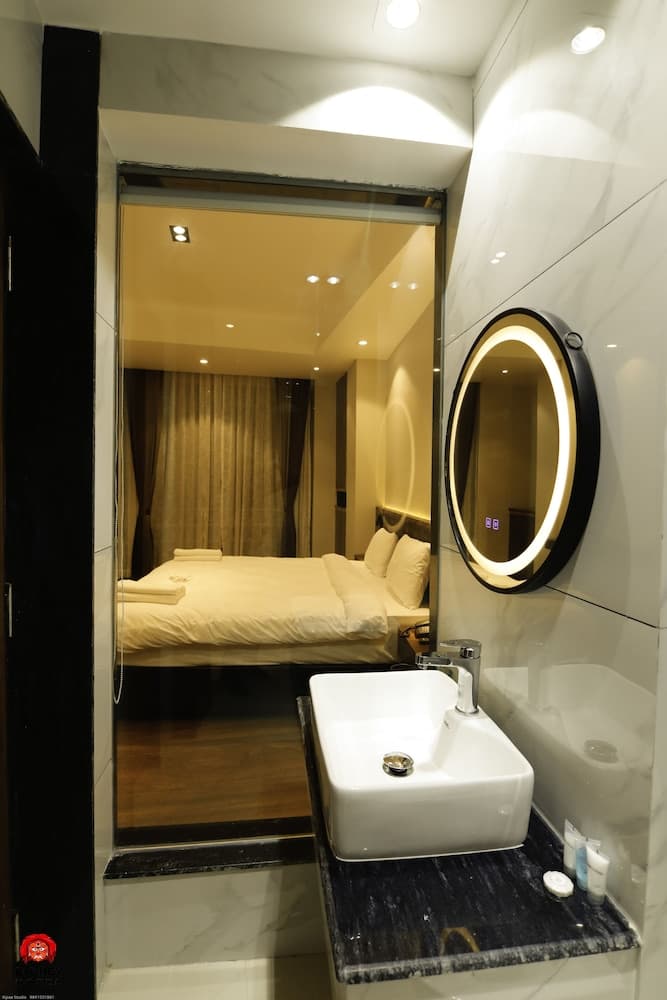 Lakhey Hotel photo 7