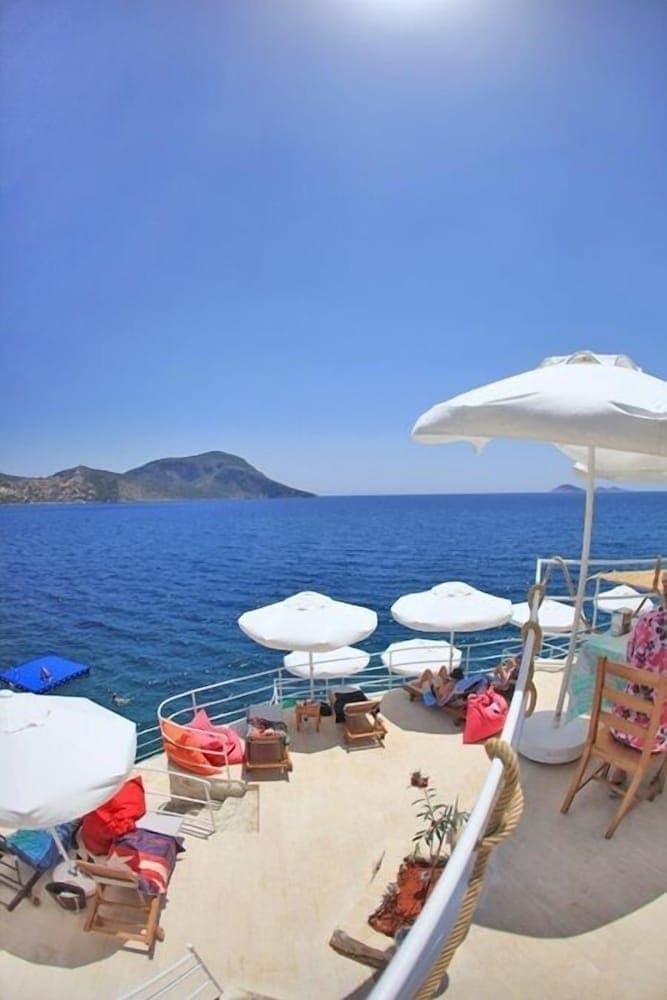 Caretta Hotel photo 7