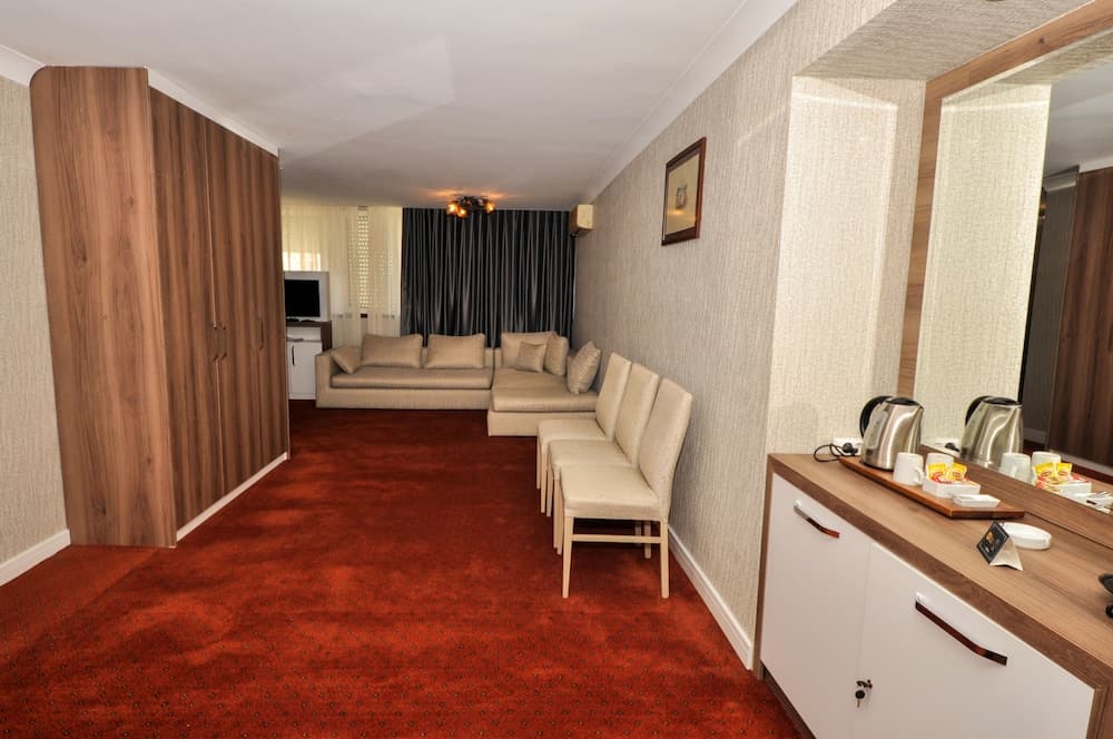 Gur Kent Hotel photo 3