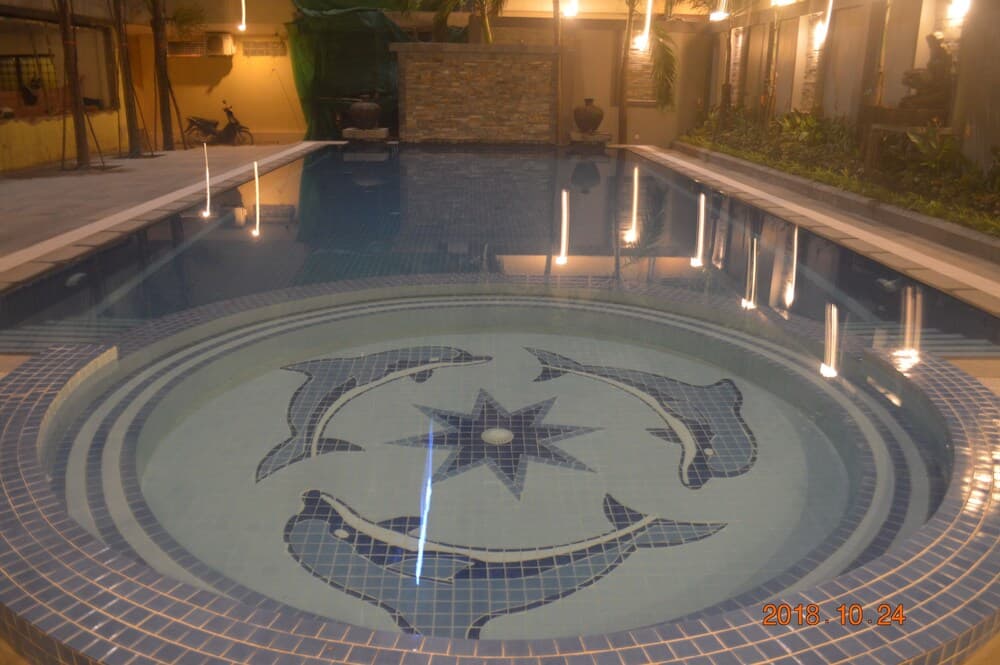 Holiday Hotel photo 4