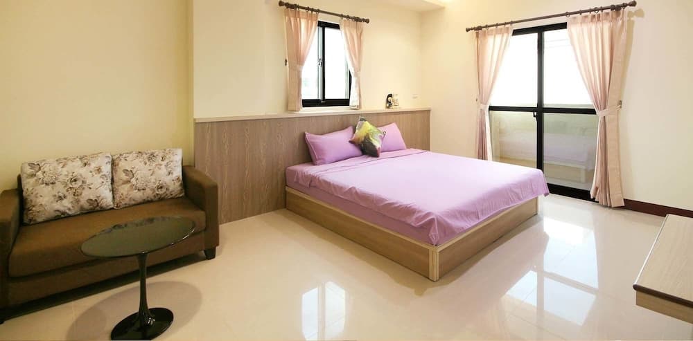 Ann Home photo 5