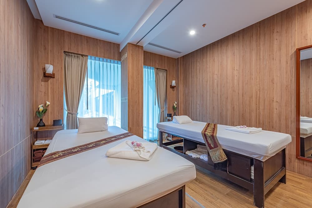 Summit Windmill Golf Suite Hotel @Suvarnabhumi photo 8