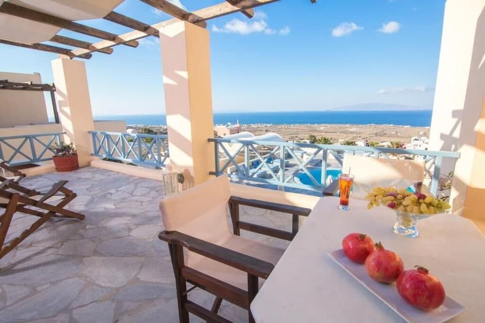 ANEMOESSA VILLA photo 9