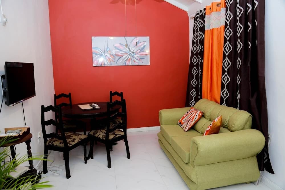 Barbican Apartment photo 2