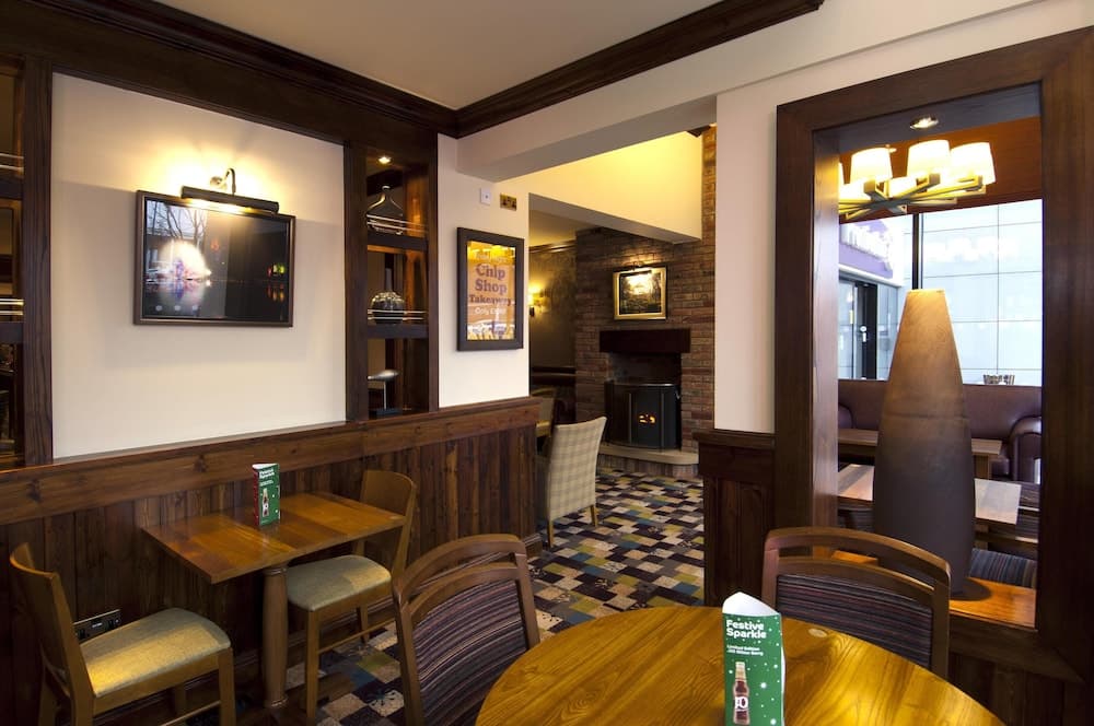 Premier Inn Walsall Town Centre photo 4