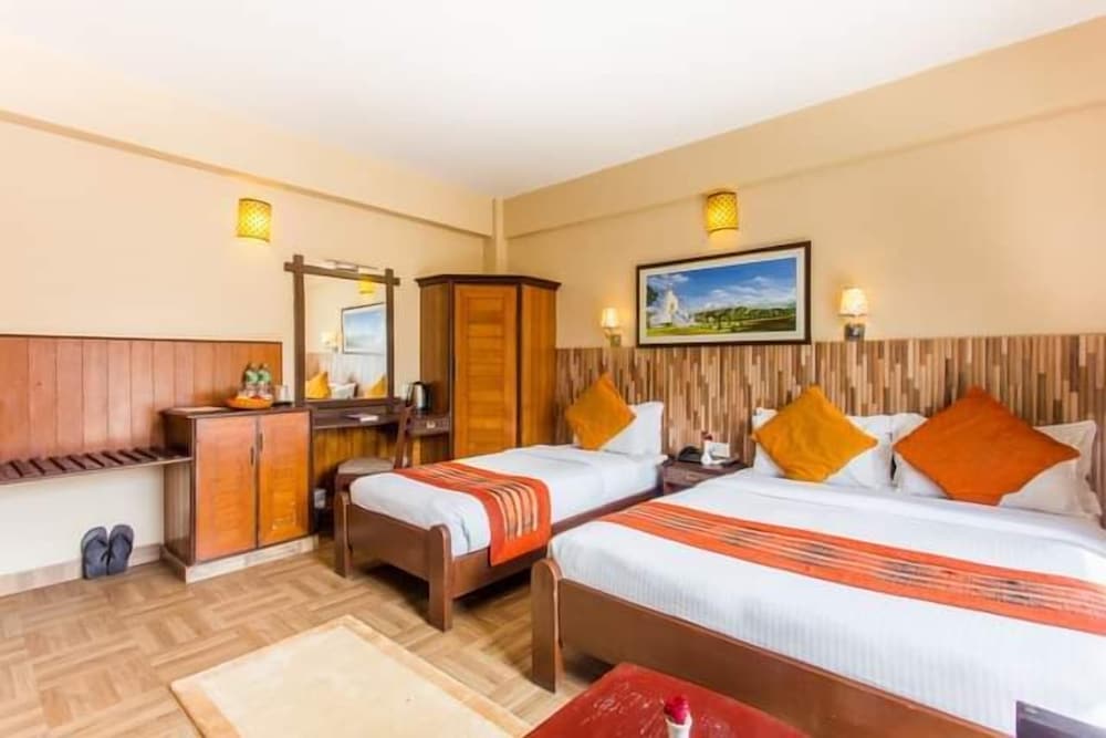 Pokhara Crown Plaza photo 7