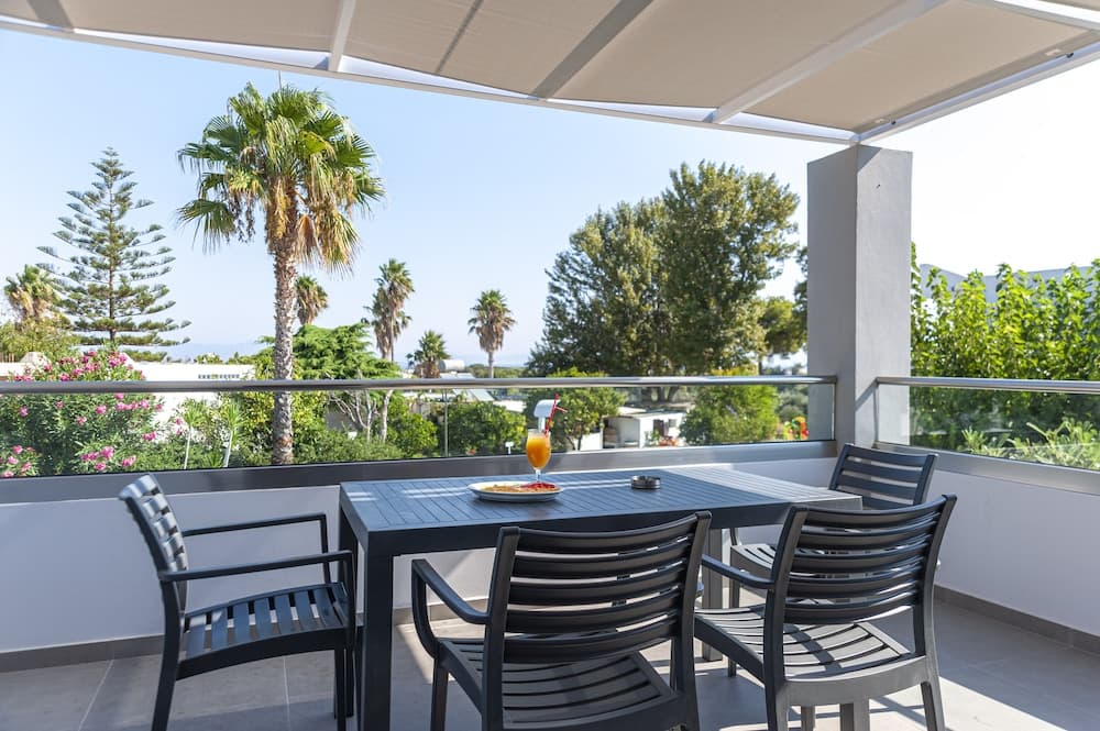 Gelli Apartments photo 7