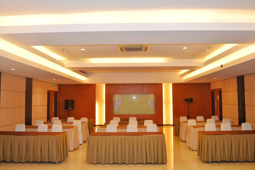 Kedaton Hotel photo 4