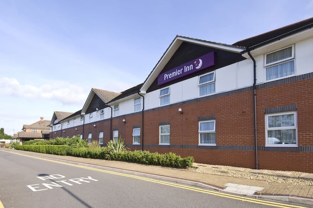 Premier Inn Bristol South photo 8