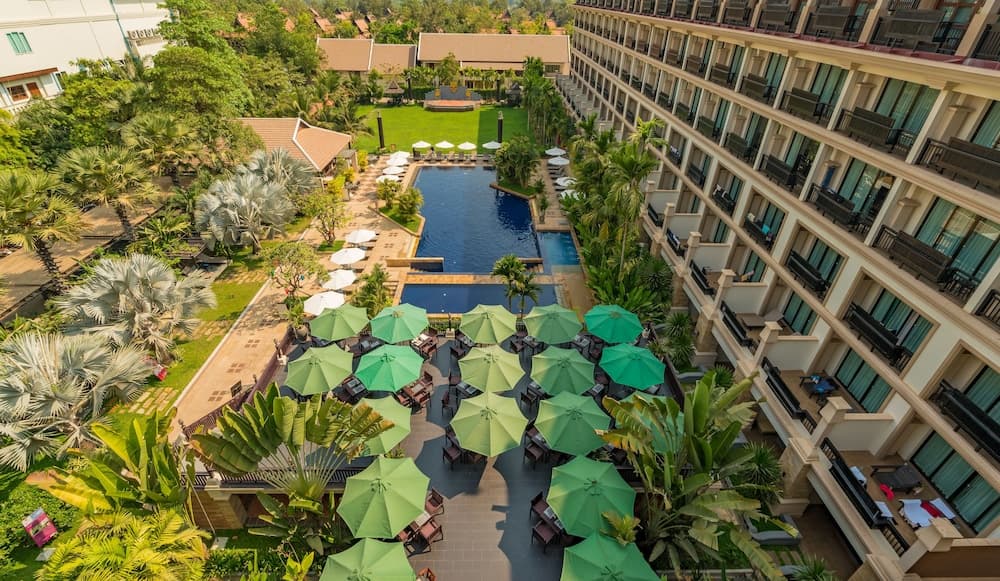 Angkor Miracle Reflection Club