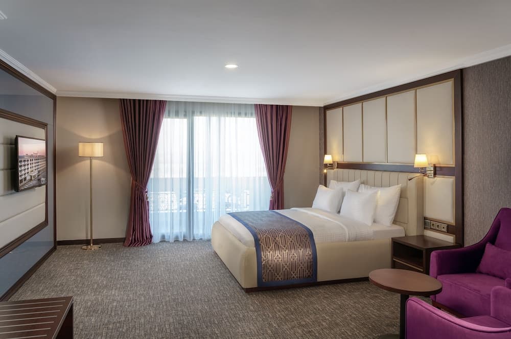 Ramada Plaza By Wyndham Silivri photo 3