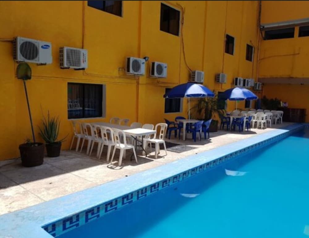 Hotel Arcos del Parque photo 5