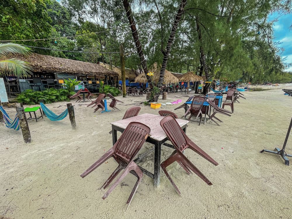 Ocean Lounge Bungalow photo 8