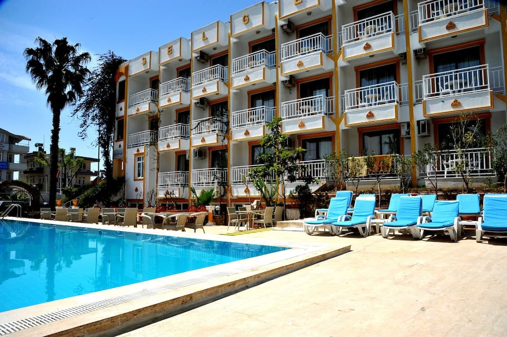 Selge Hotel Side photo 4