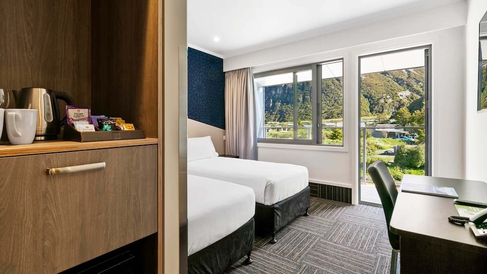 Mt Cook Lodge & Motels photo 3