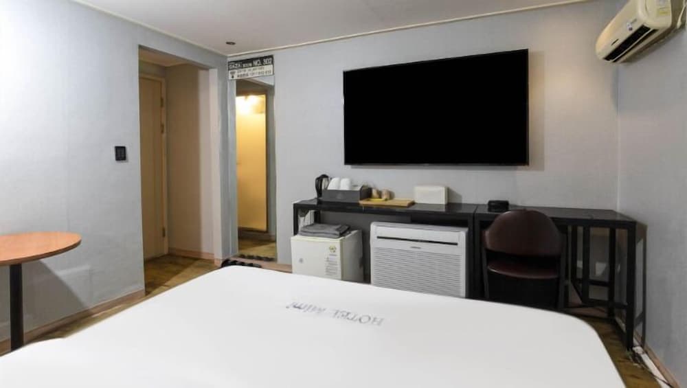 Hotel MiMi photo 8