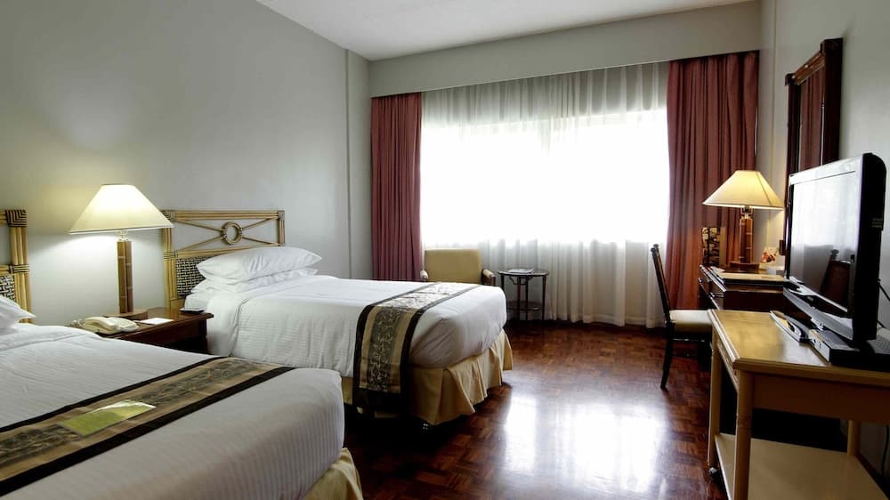 Waterfront Insular Hotel Davao photo 3