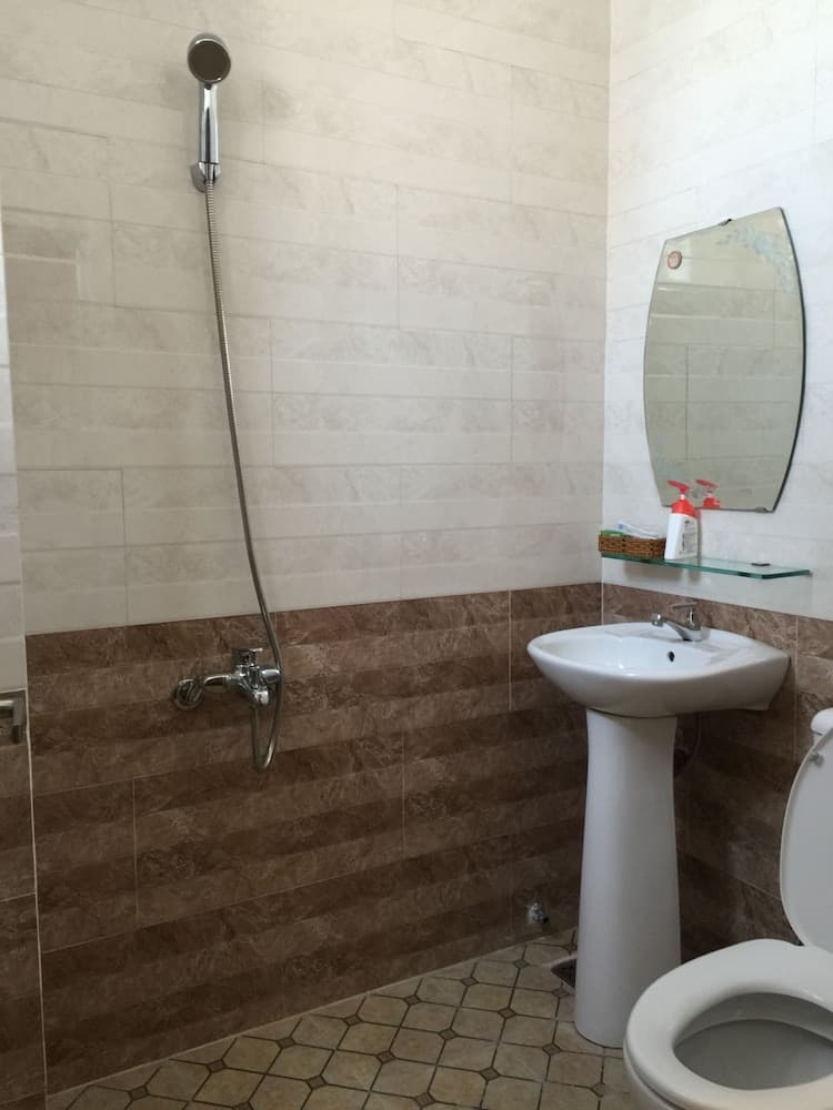 Ngan Giang Guest House photo 8