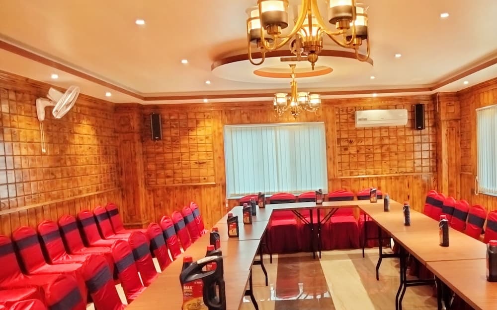 Hotel Red Crown Pvt Ltd-Bardibas photo 6