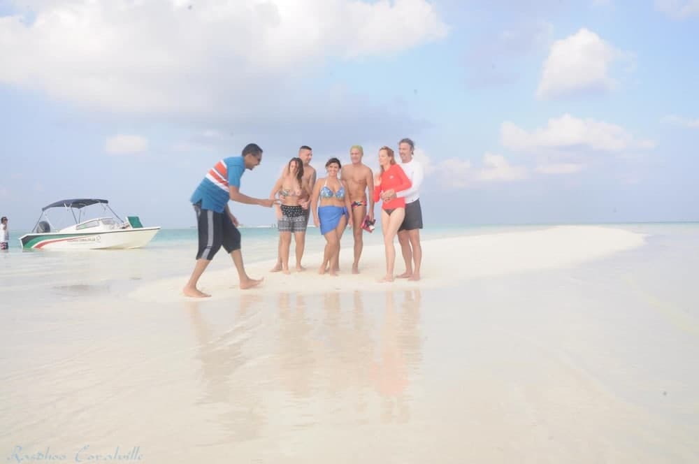 Rasdhoo Coralville photo 4