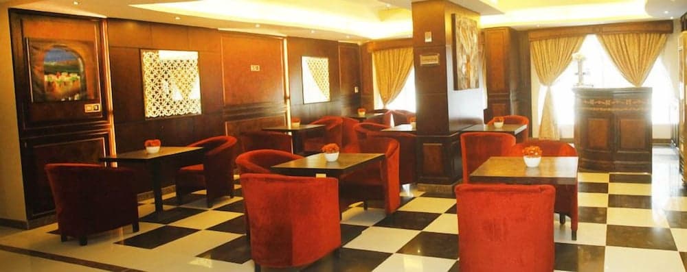 Tourist Hotel photo 2