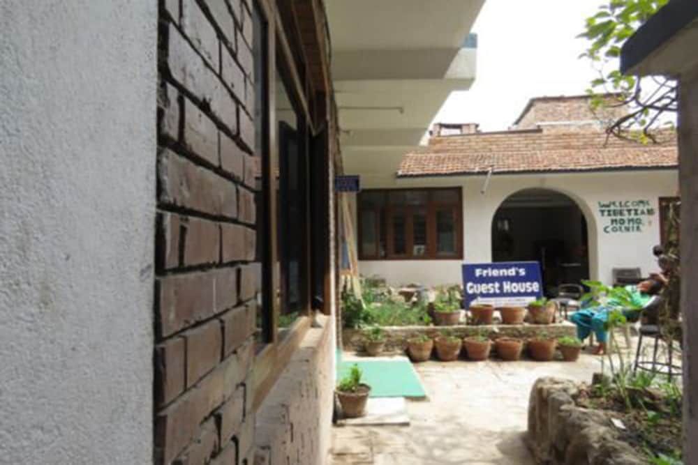 Friend's Guest  House