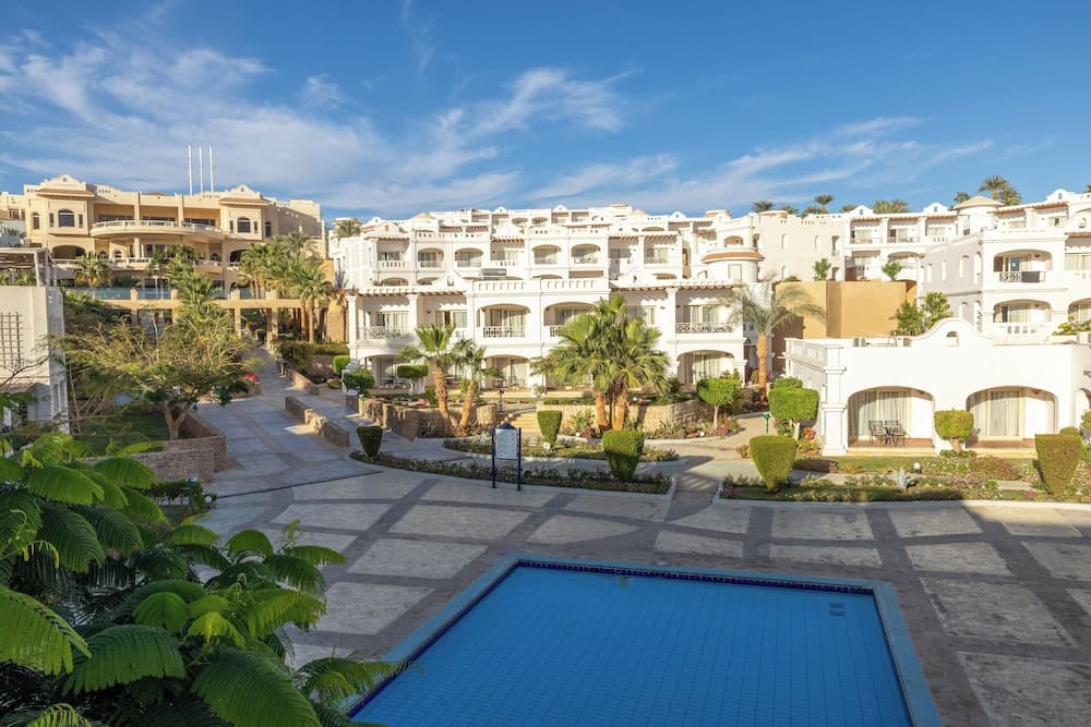 Continental Plaza Beach Resort photo 7