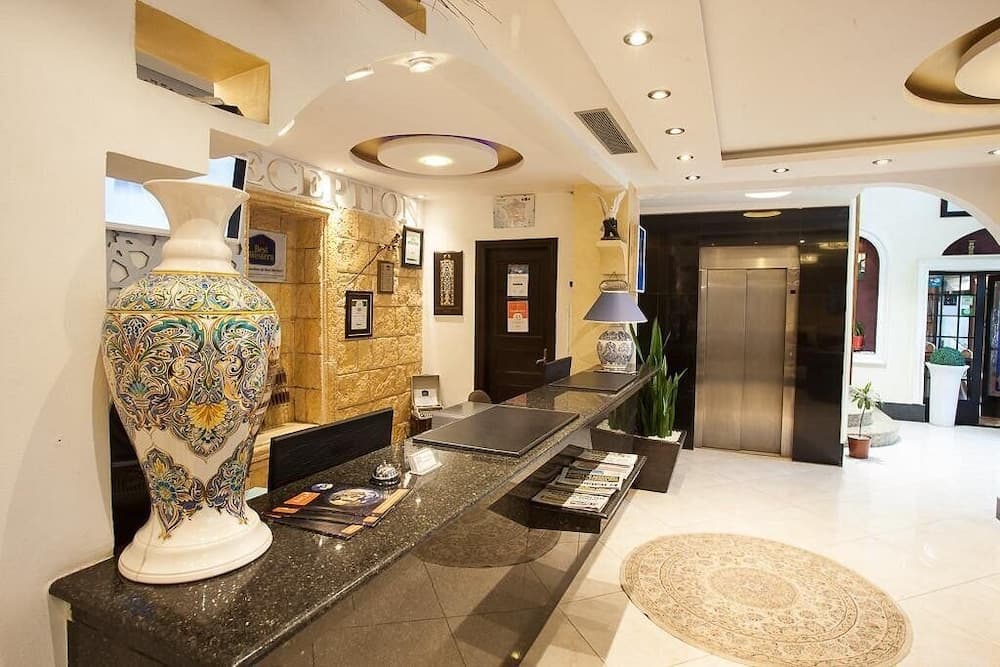 HOTEL COLOMBE