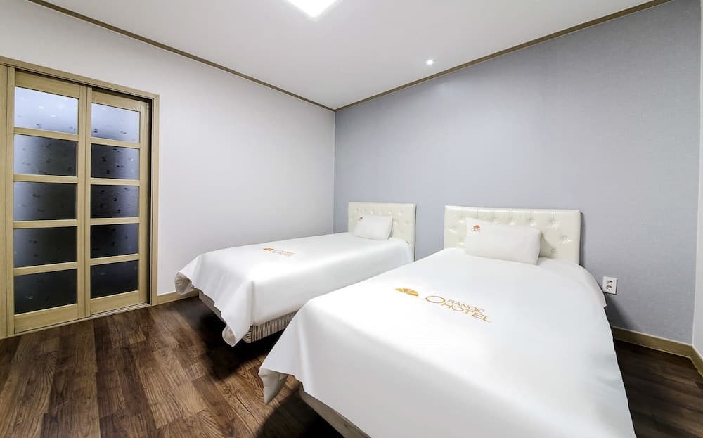 Orange Hotel photo 5